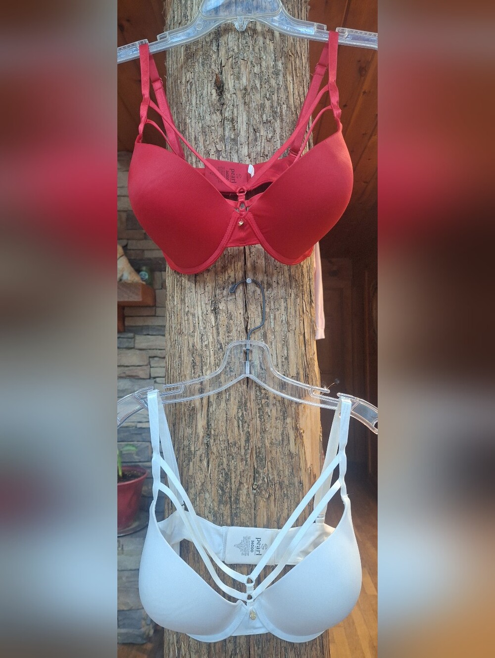 VENUS Strappy Front Underwire Bra in Red and White 36DDD Padded